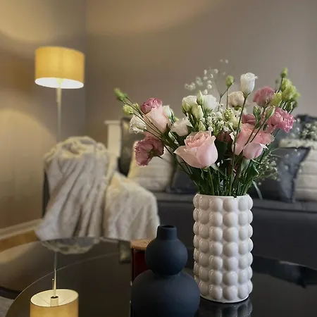 Center #9 アパート *